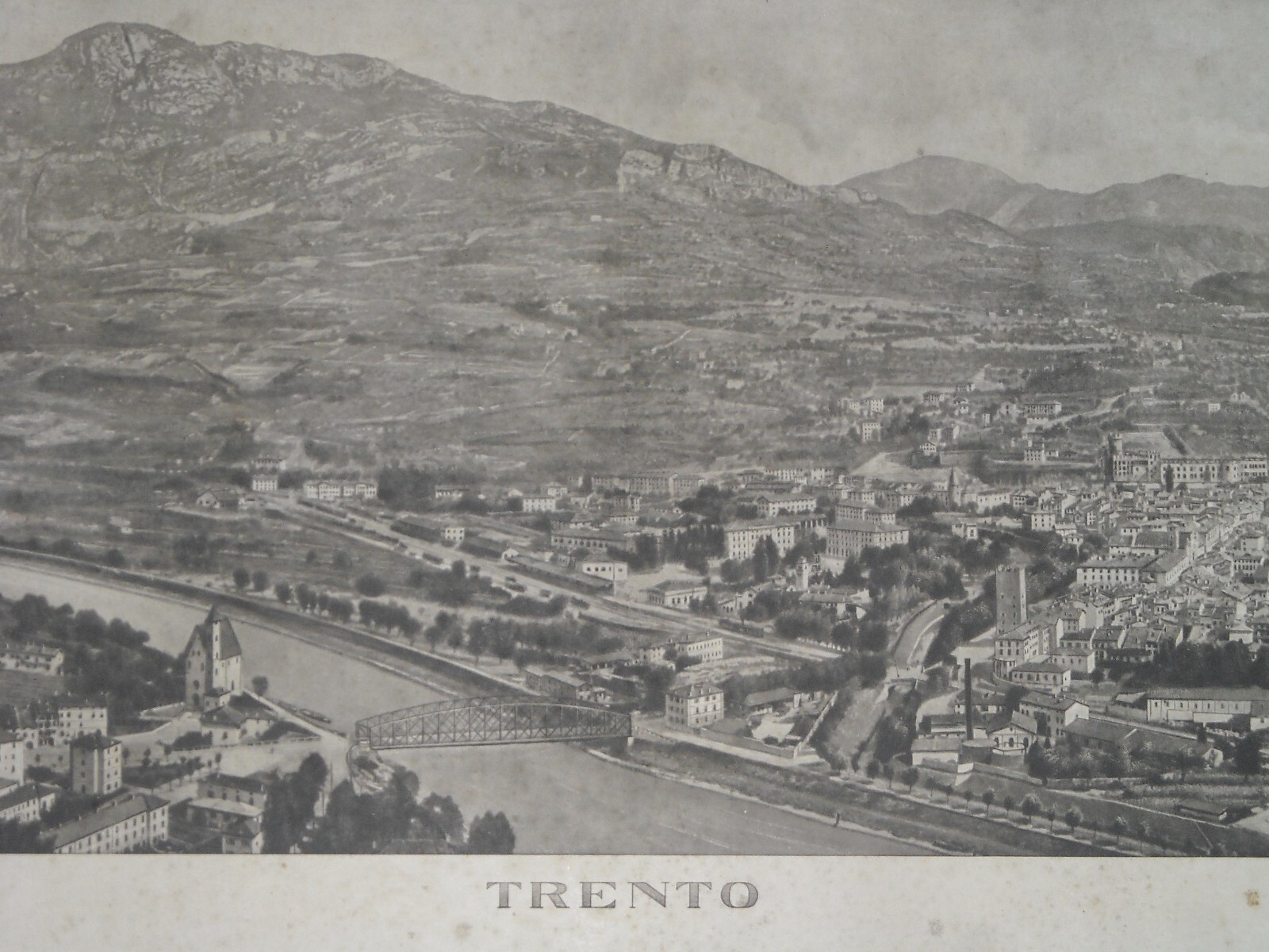 Trento. Grande Veduta Panoramica Fotografica