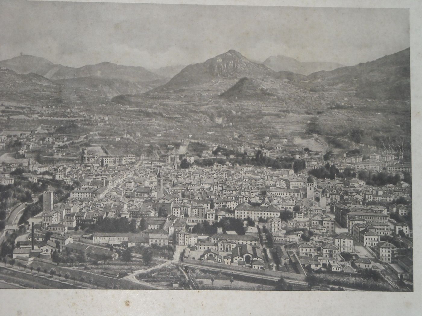Trento. Grande Veduta Panoramica Fotografica