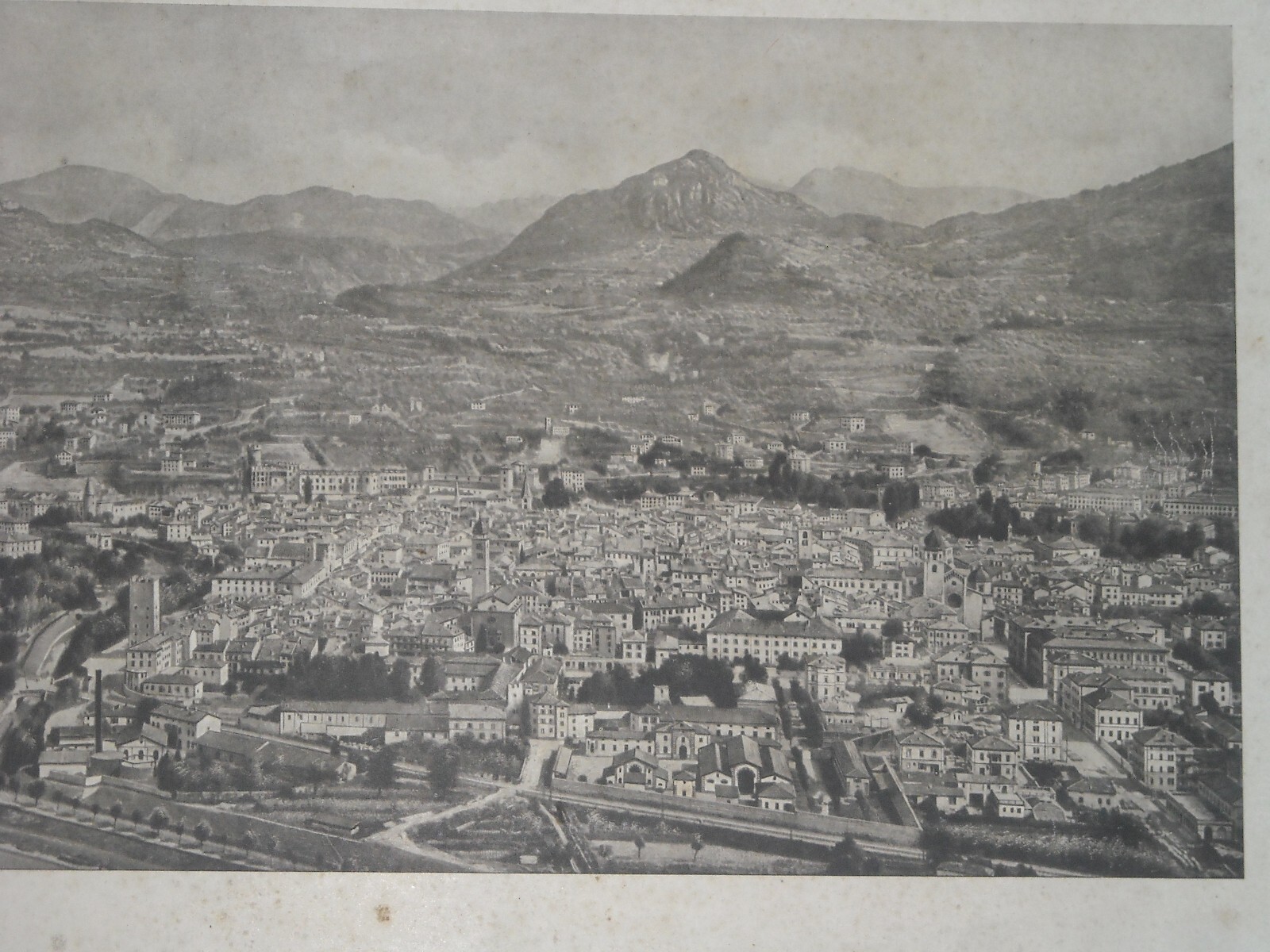 Trento. Grande Veduta Panoramica Fotografica
