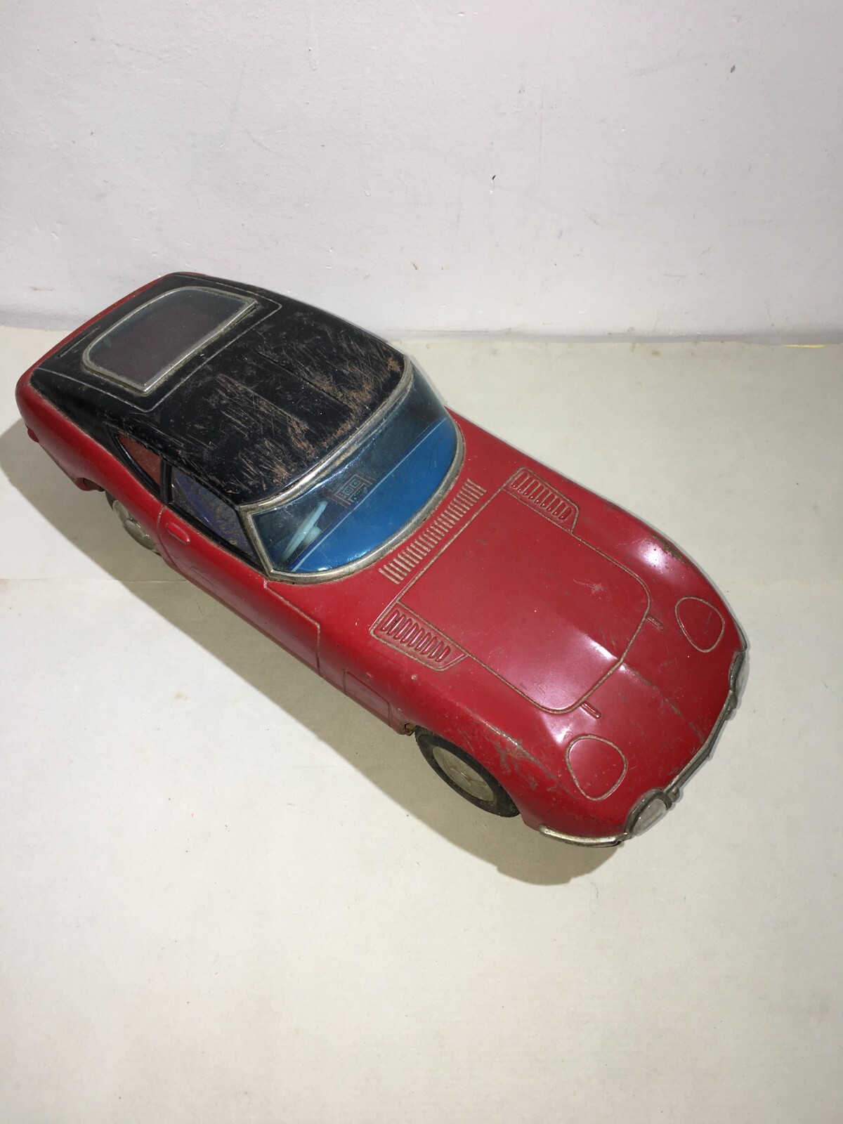 Toyota 2000 GT Rossa, Modellino d'Auto Sportiva Da Collezione