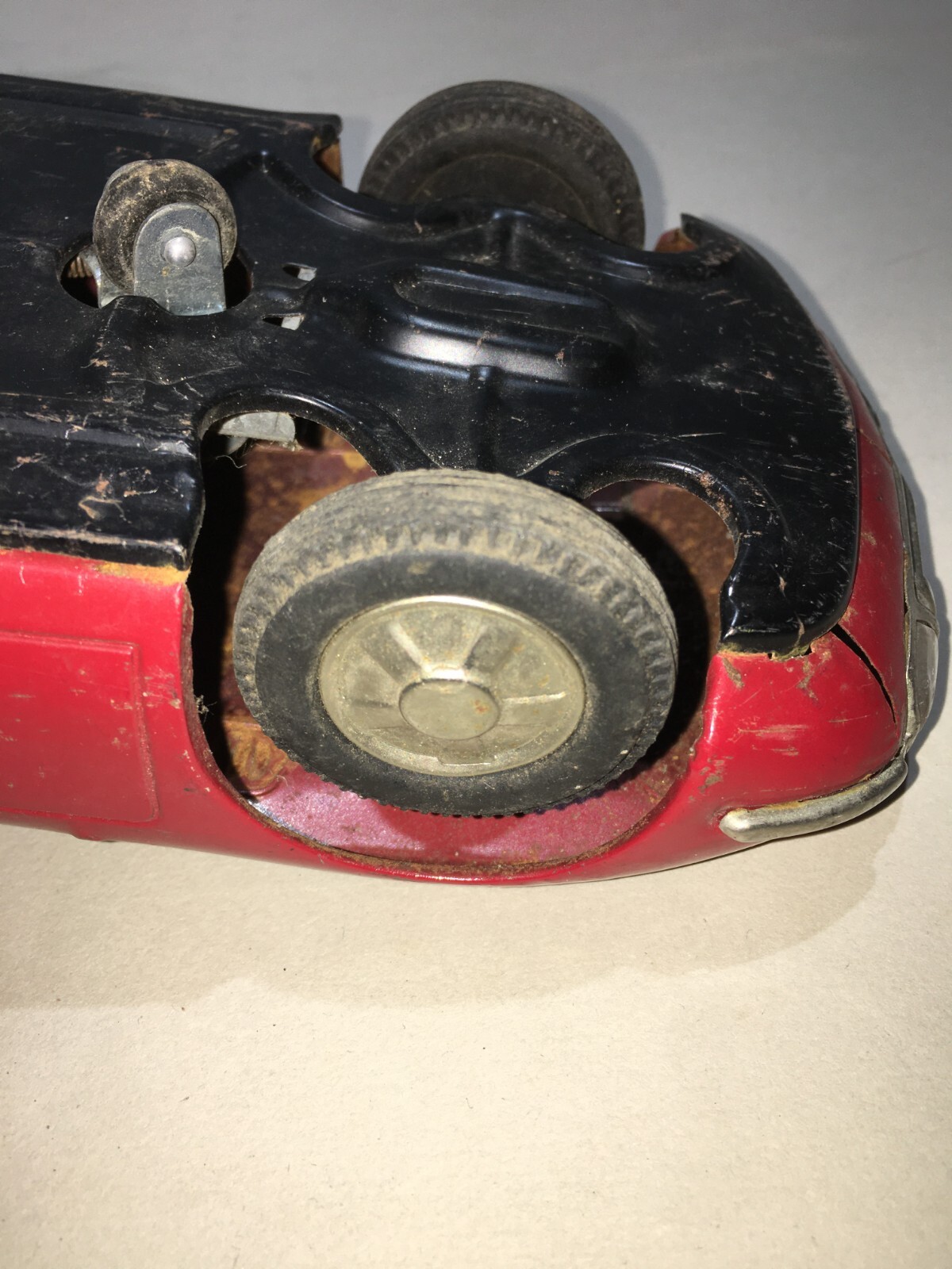 Toyota 2000 GT Rossa, Modellino d'Auto Sportiva Da Collezione