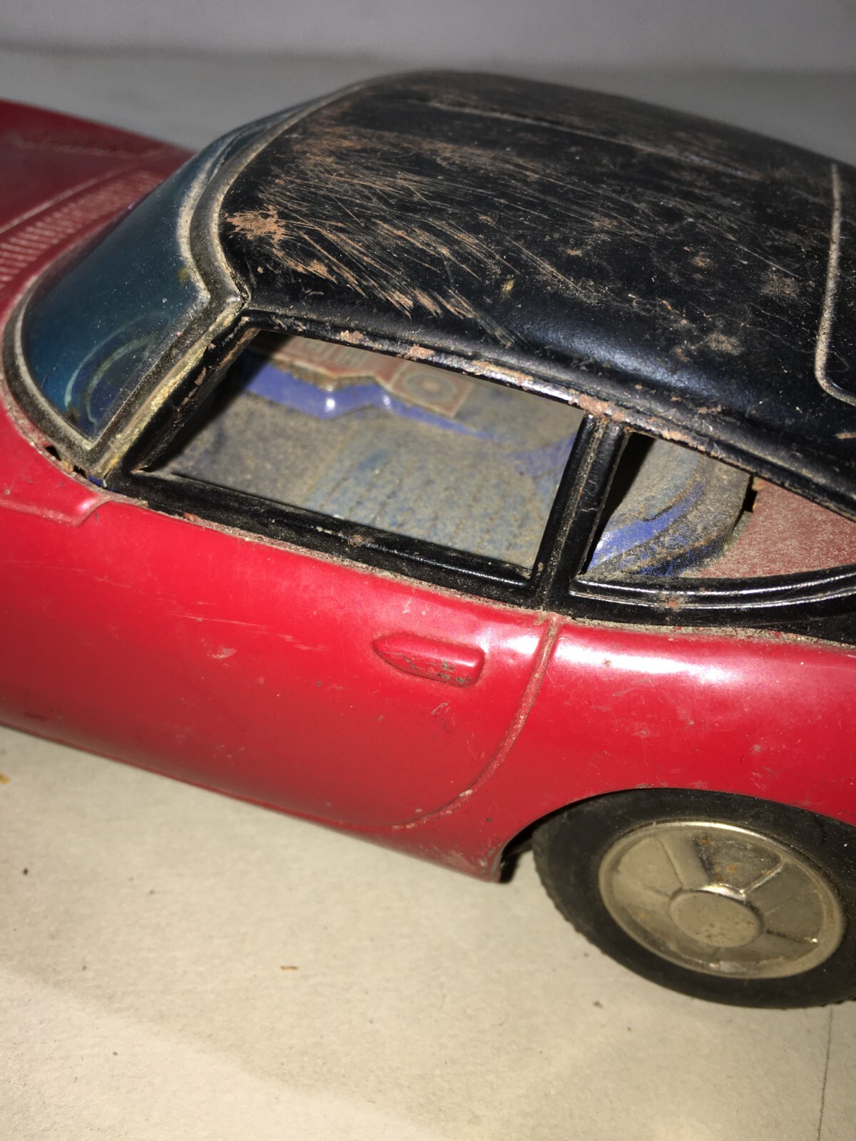 Toyota 2000 GT Rossa, Modellino d'Auto Sportiva Da Collezione