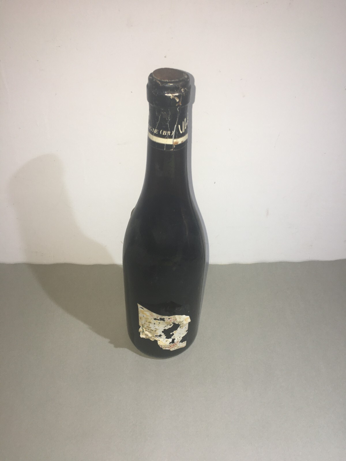 Messapia Vino Stravecchio   Ubaldo Zanzarella   Puglia   1964   Bottiglia
