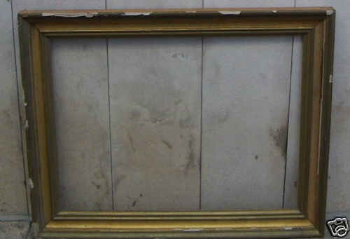 Antica Cornice In Legno Con Superficie Meccata Dorata Di Grandi Dimensioni