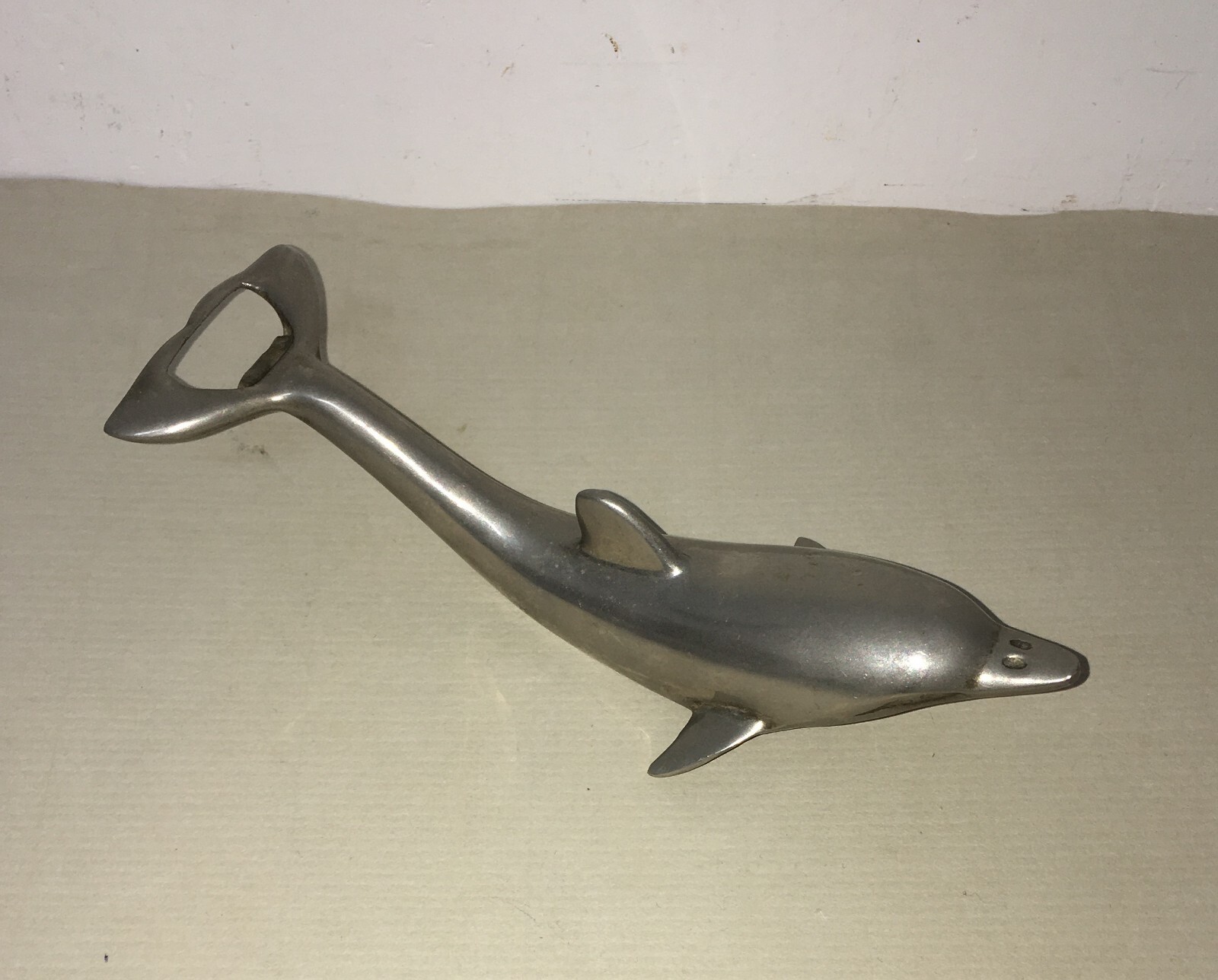 Pesce Delfino: Inusuale Apribottiglie, Oggetto Decorativo E Da Collezione