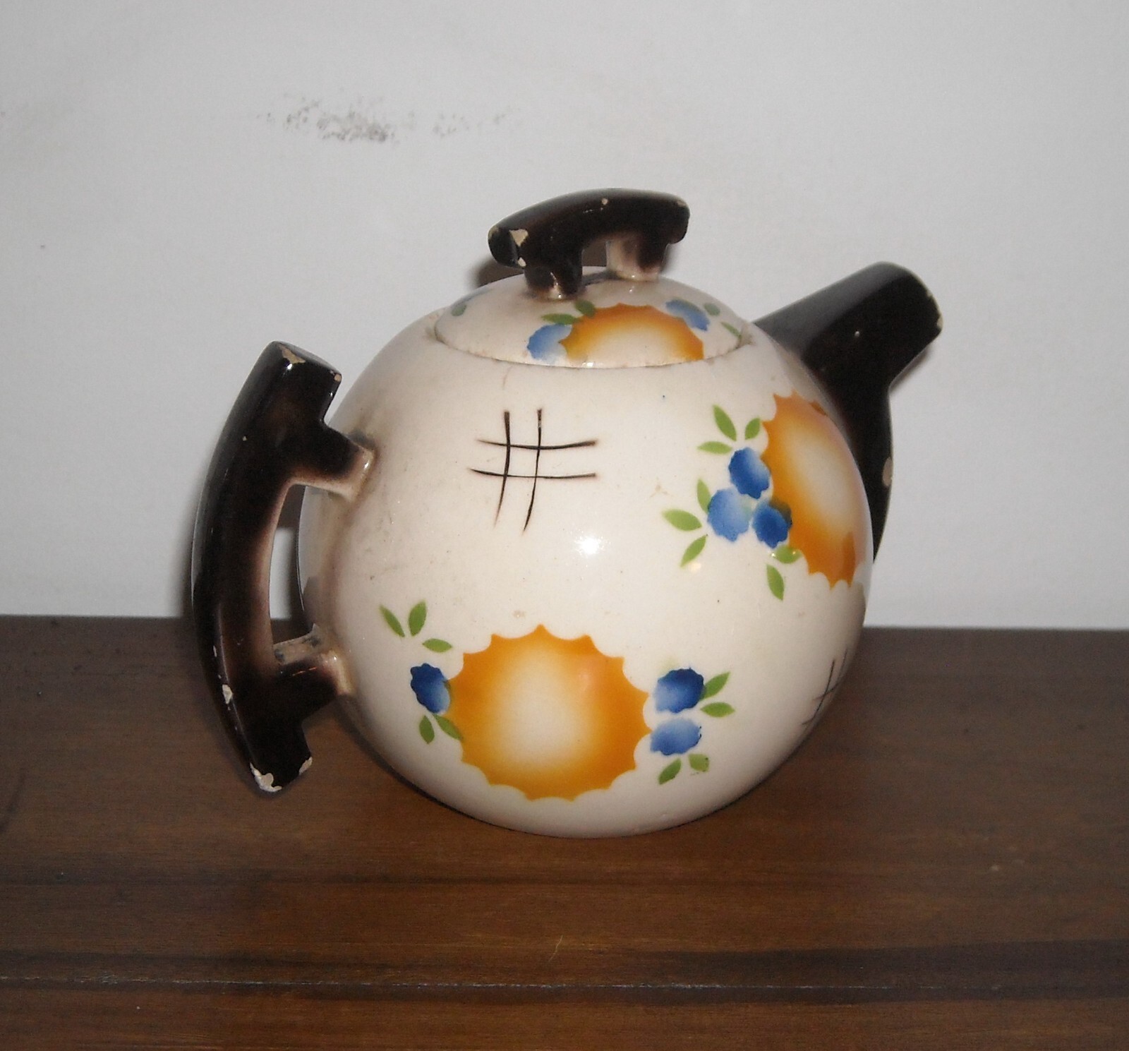 Artistica Ceramica: Art Déco, Decoro Aerografato, Futurismo, Colonnata, Toscana