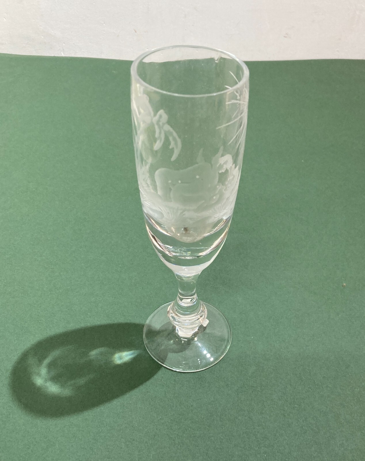 Bicchiere A Calice Inciso Con Scena Erotica In Vetro