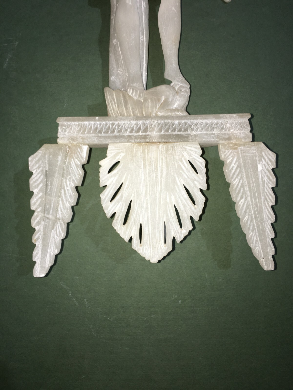 Arte Popolare Devozionale: Scultura Di San Michele Arcangelo In Alabastro