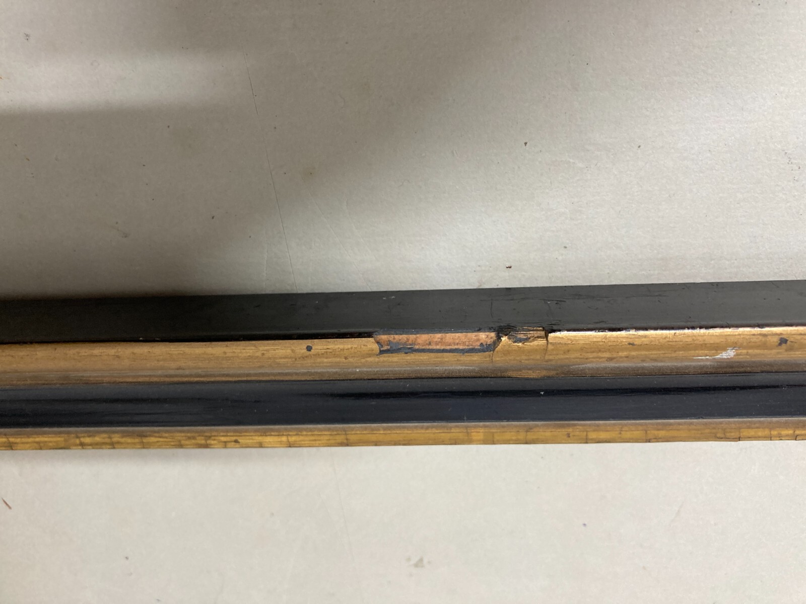 Antica Cornice In Legno Ebanizzato E Dorato