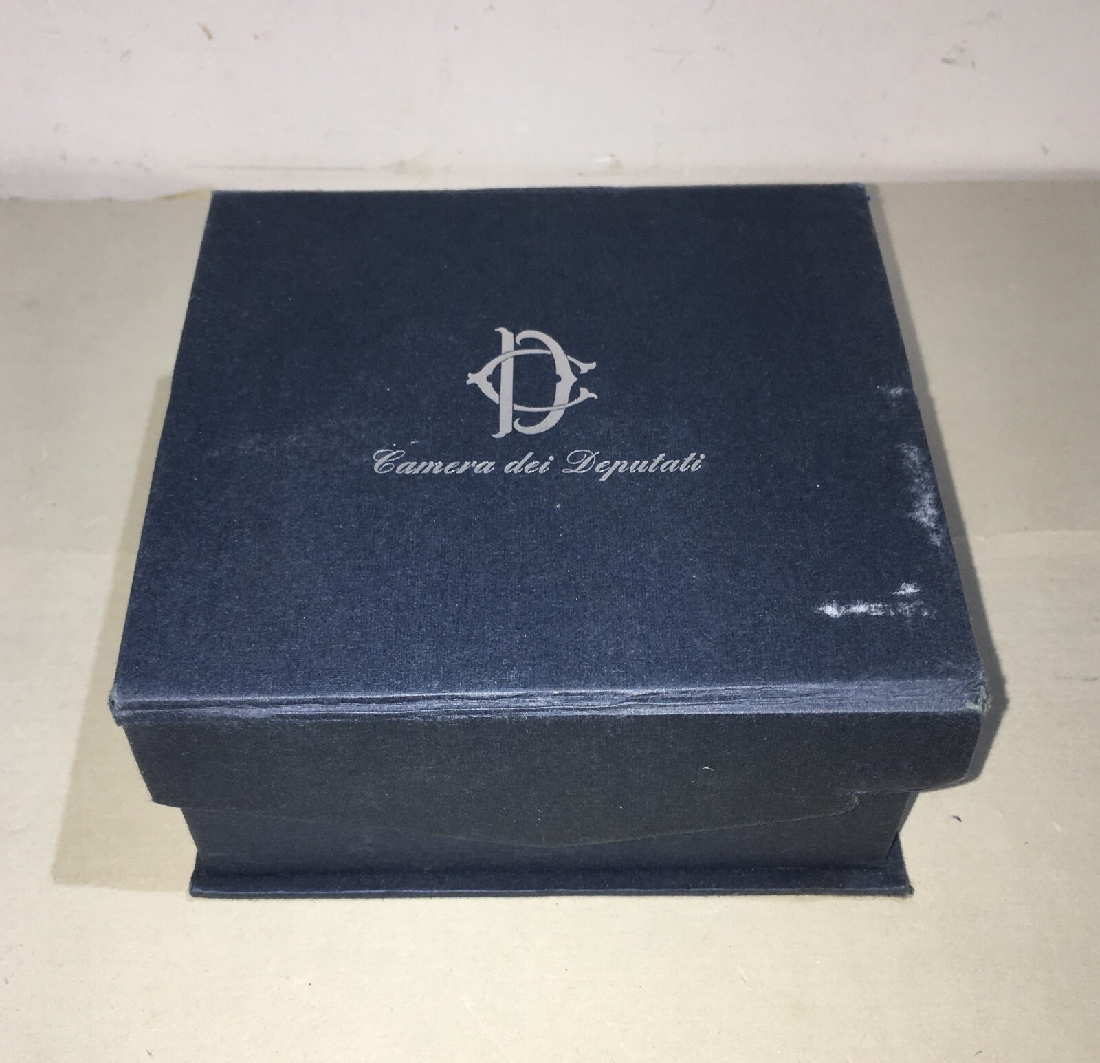 Camera Dei Deputati. Poggiacarte In Vetro Inciso
