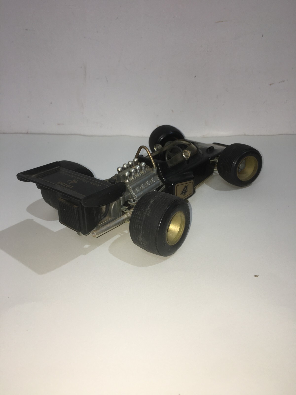 Automobilismo: Automobilina Da Collezione Lotus John Player Special Texaco Schuco