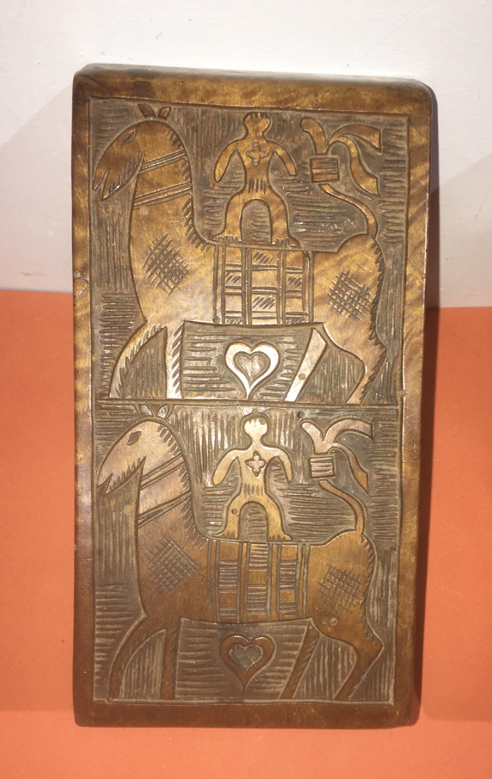 Artistici Poggialibri In Legno Massello Intagliato Con Figure Di Cavalli