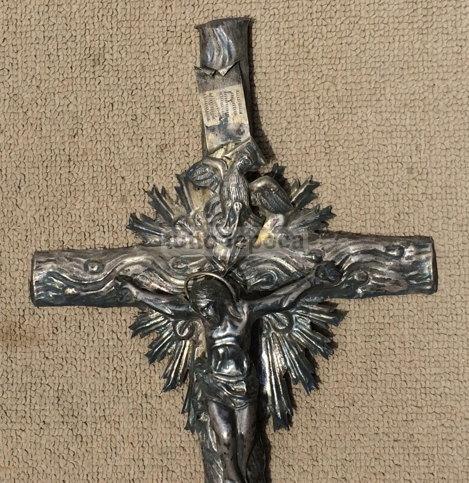 Crocifisso Antico In Metallo Argentato, Arte Popolare Devozionale Napoletana, XIX Secolo