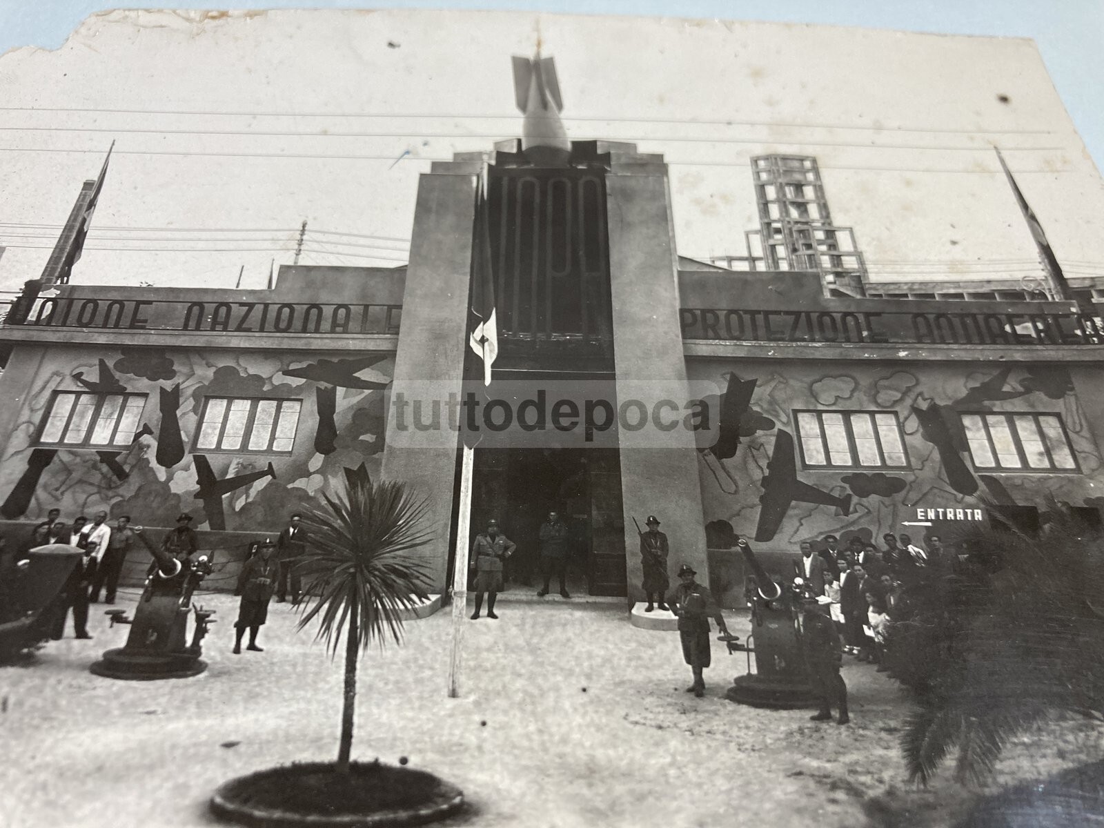 Bari   Fiera Del Levante   Aviazione   Militaria   Protezione Antiaerea   Foto d'Epoca