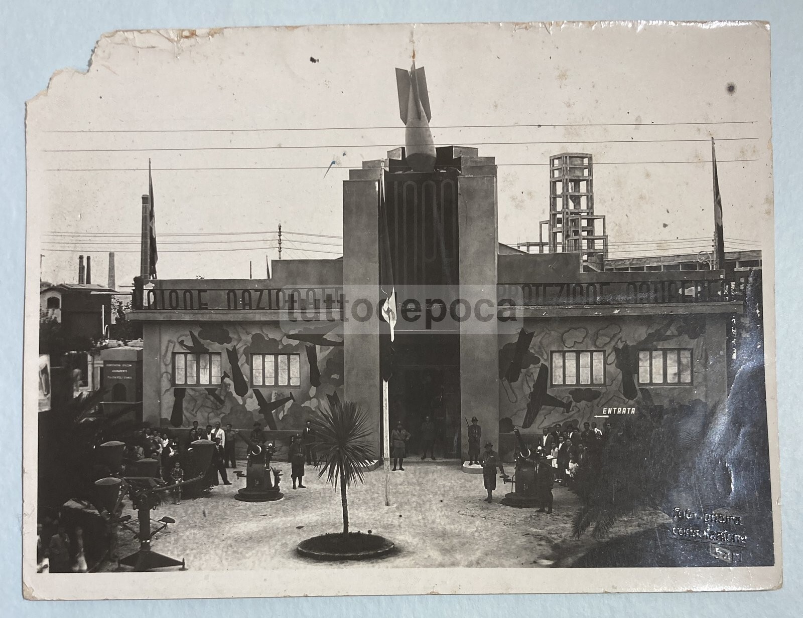 Bari   Fiera Del Levante   Aviazione   Militaria   Protezione Antiaerea   Foto d'Epoca