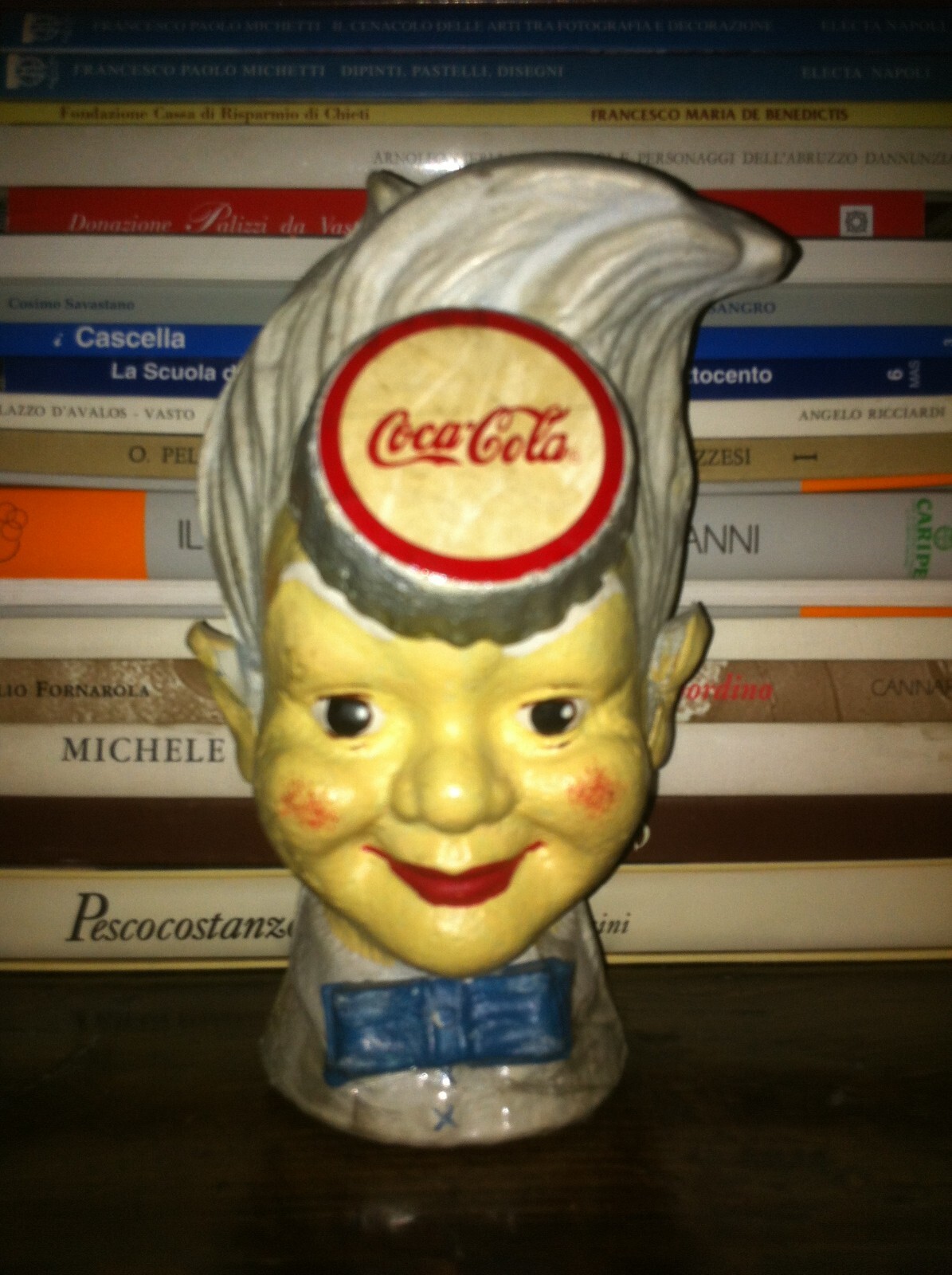 Coca Cola: Scultura Salvadanaio Policroma In Ghisa