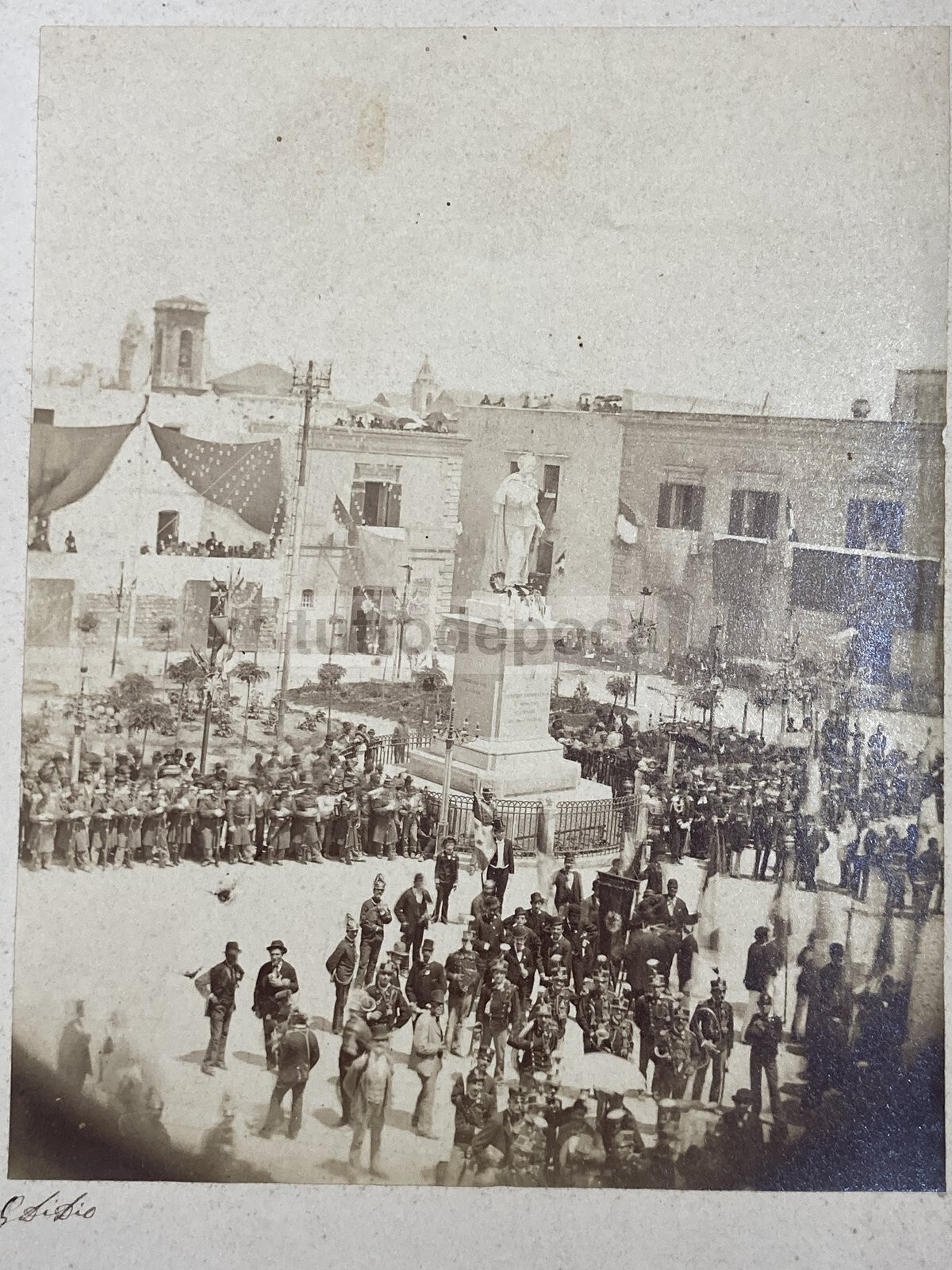 Puglia, Molfetta: Antica Fotografia Originale Del Monumento A Vittorio Emanuele, 1878