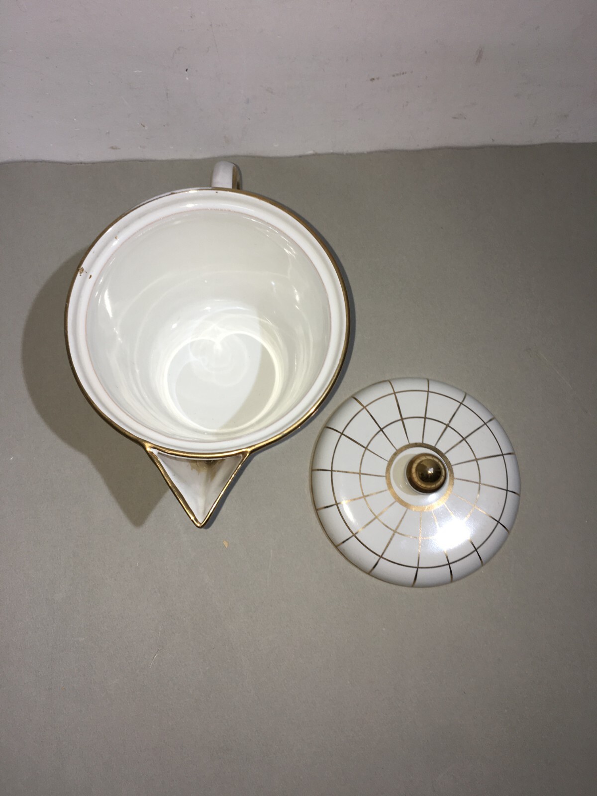 Teiera In Ceramica Bianca E Oro, Ceramiche Fiorentine, Sesto Fiorentino