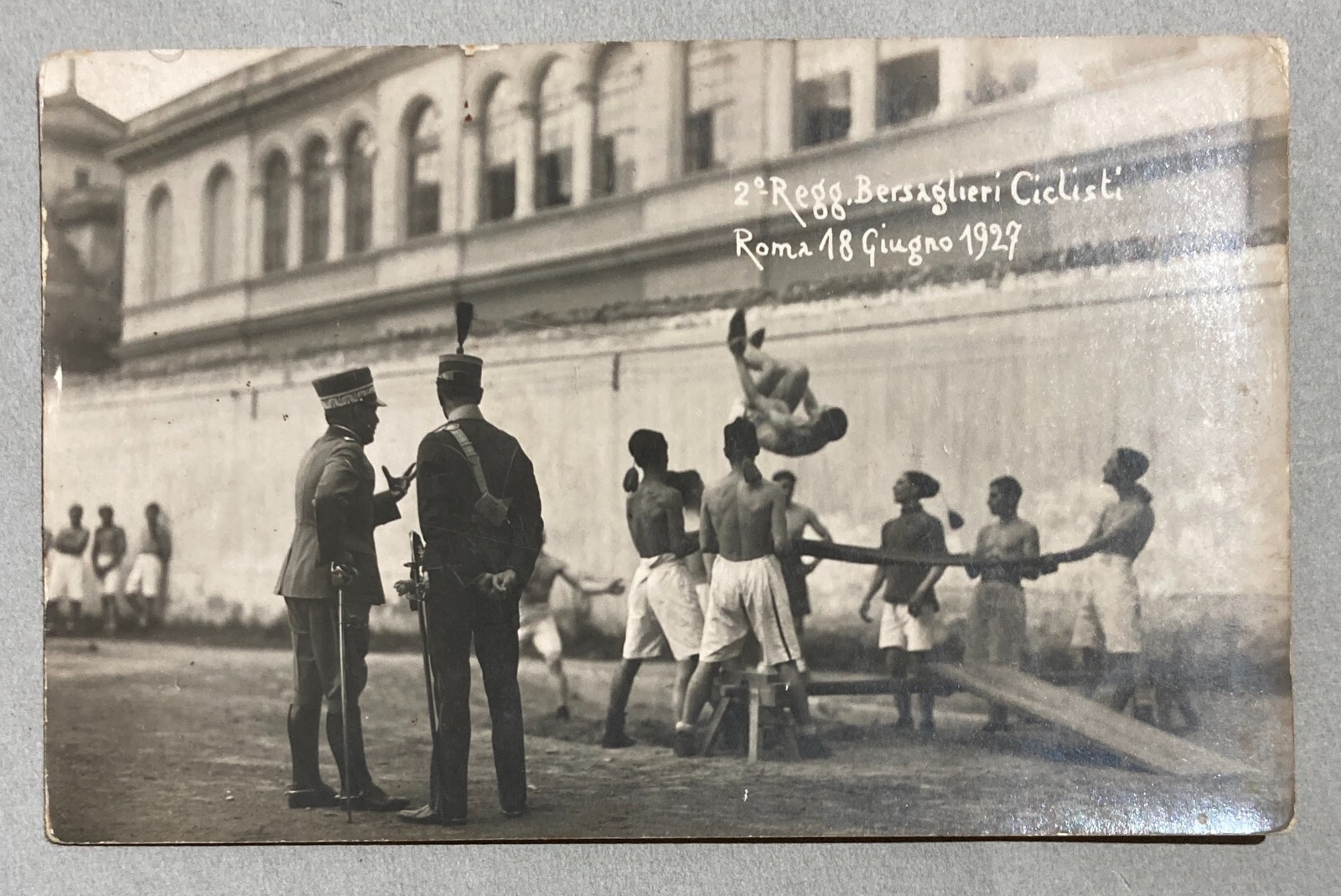 Militaria: Antica Fotografia Originale Dei Bersaglieri Ciclisti A Roma, 1927