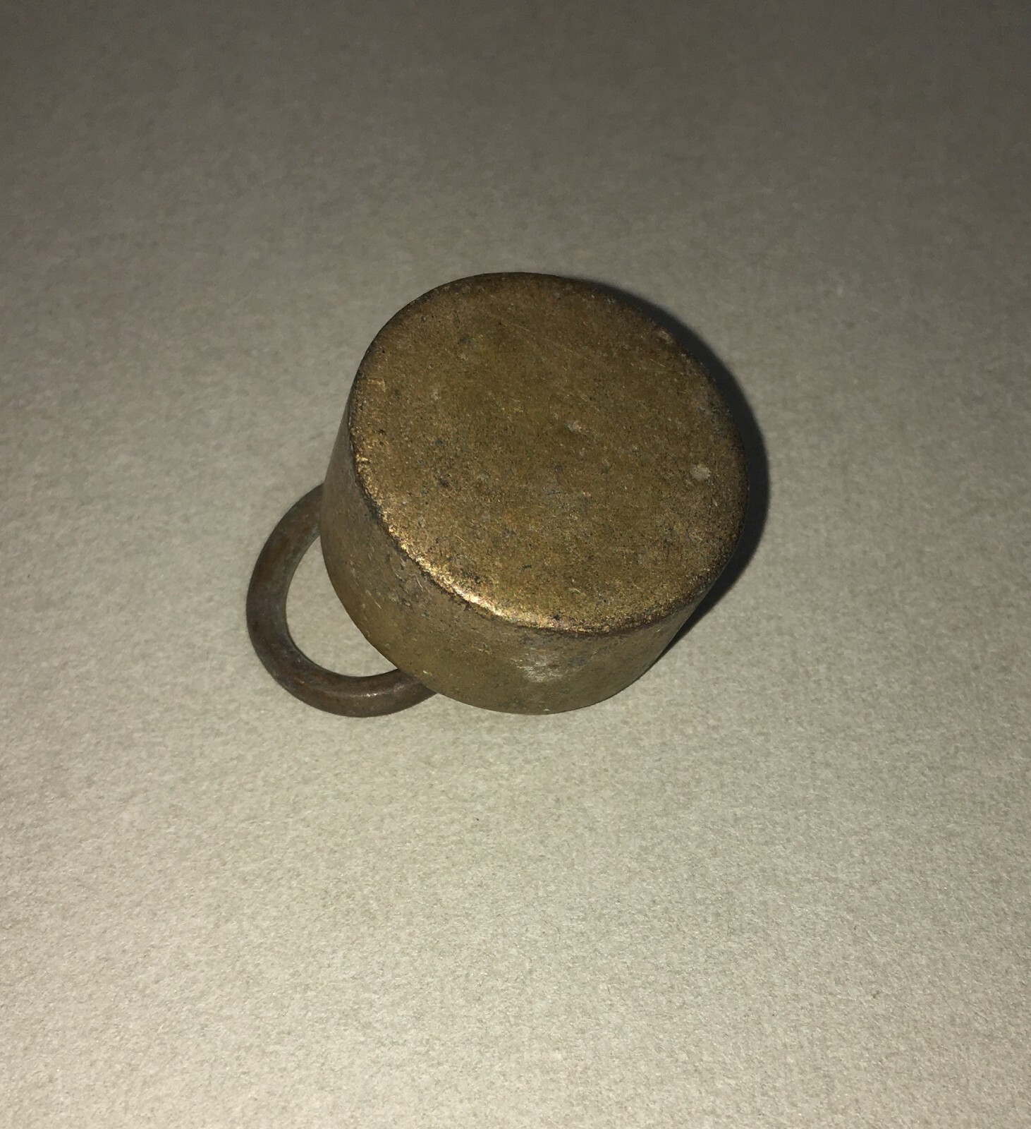 Peso In Ottone Primo '900, Probabile Filo A Piombo O Per Bilancia