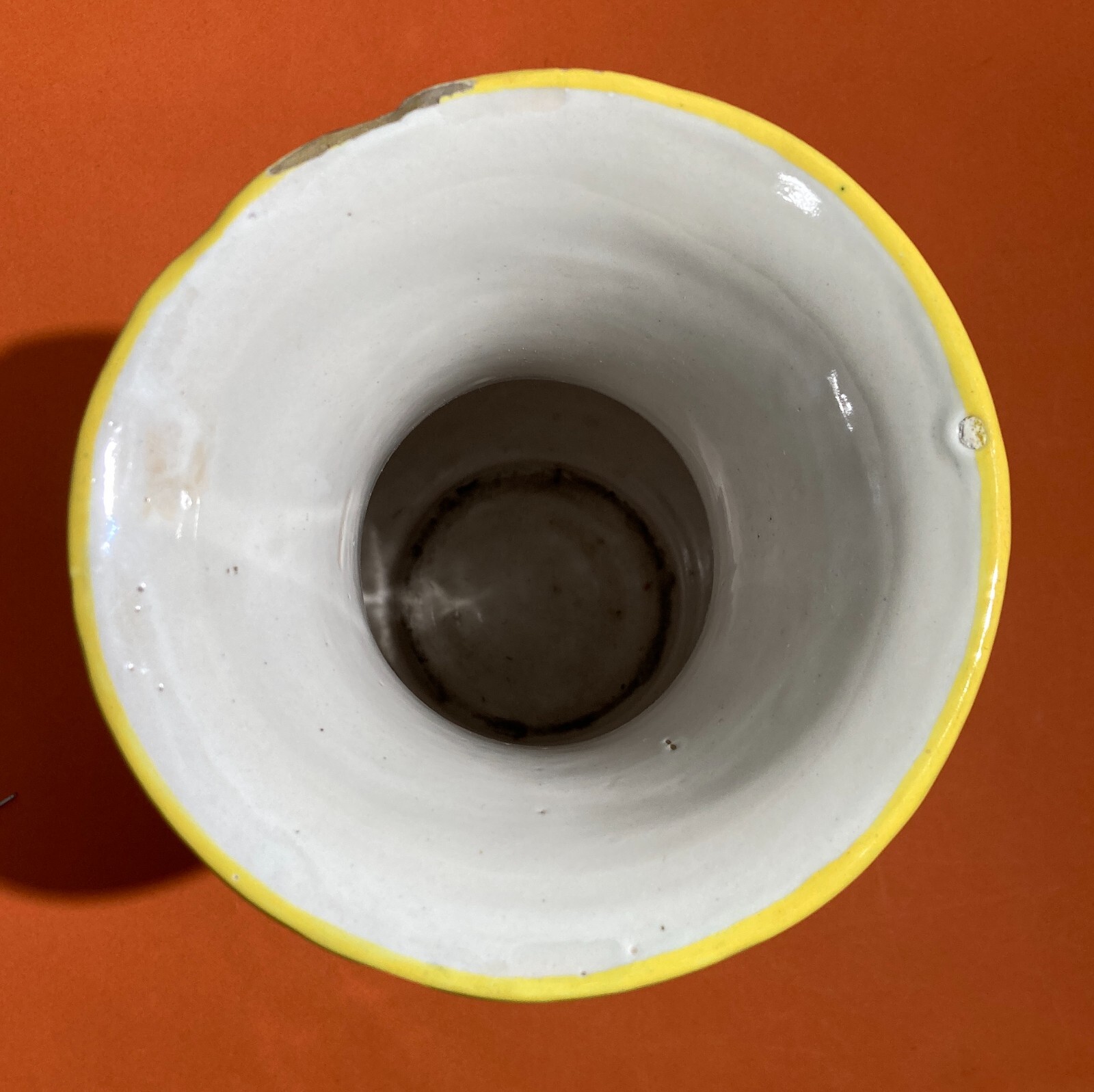 Artistico Soprammobile, Vaso Decorato Con Stemma Della Repubblica Di San Marino