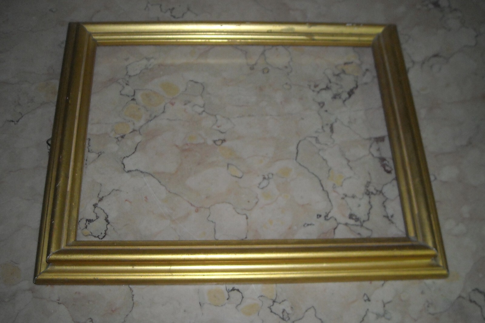 Cornice Dorata In Legno Della Prima Metà Del Novecento