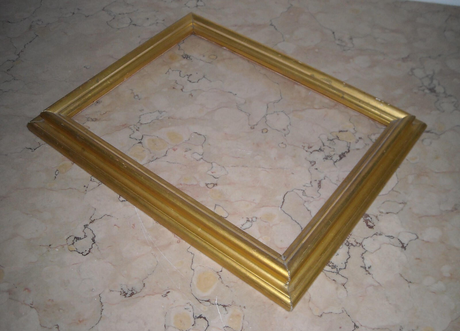 Cornice Dorata In Legno Della Prima Metà Del Novecento