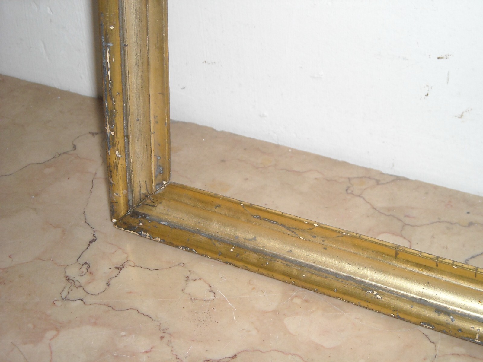 Antica Cornice Con Meccatura Dorata