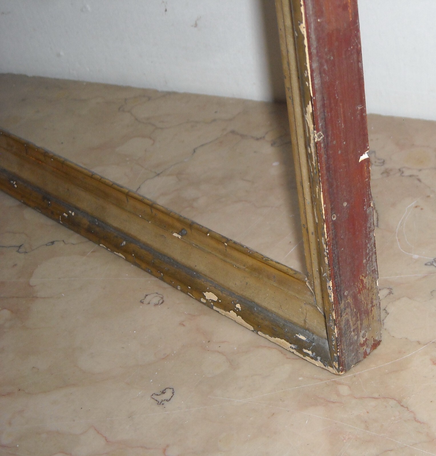 Antica Cornice Con Meccatura Dorata