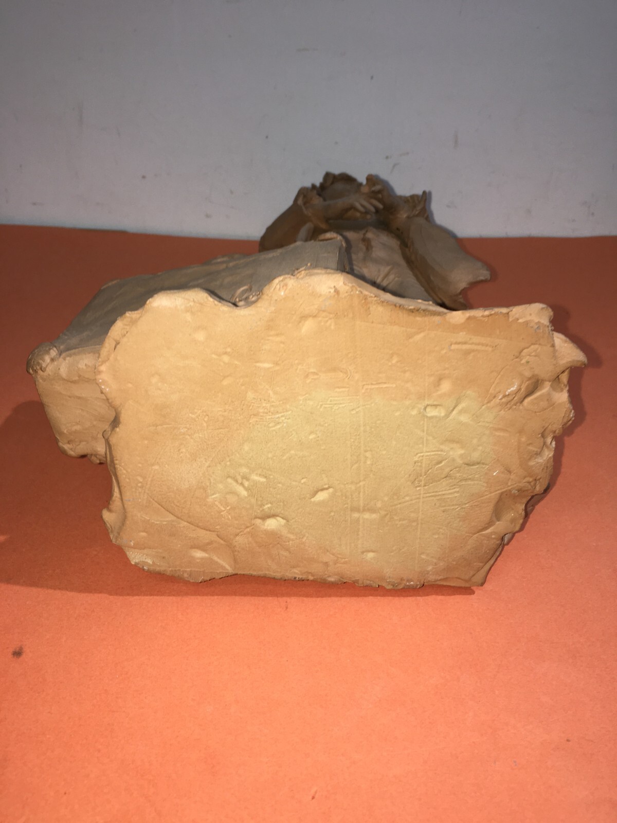 Scultura In Terracotta Di Giovane Emigrante, Artista Paoletti