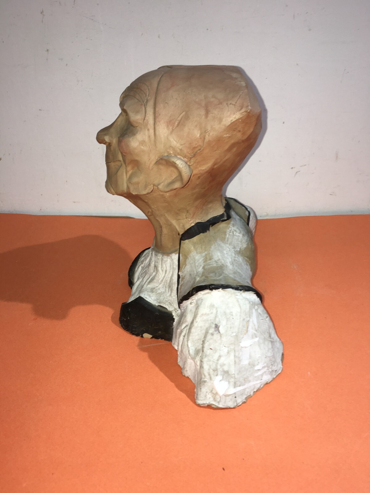 Scultura Caricaturale In Terracotta Di Figura Popolare Sarda