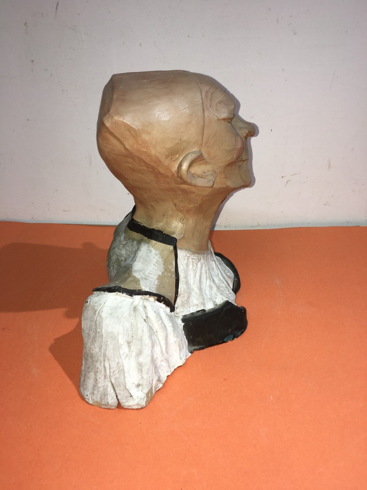 Scultura Caricaturale In Terracotta Di Figura Popolare Sarda