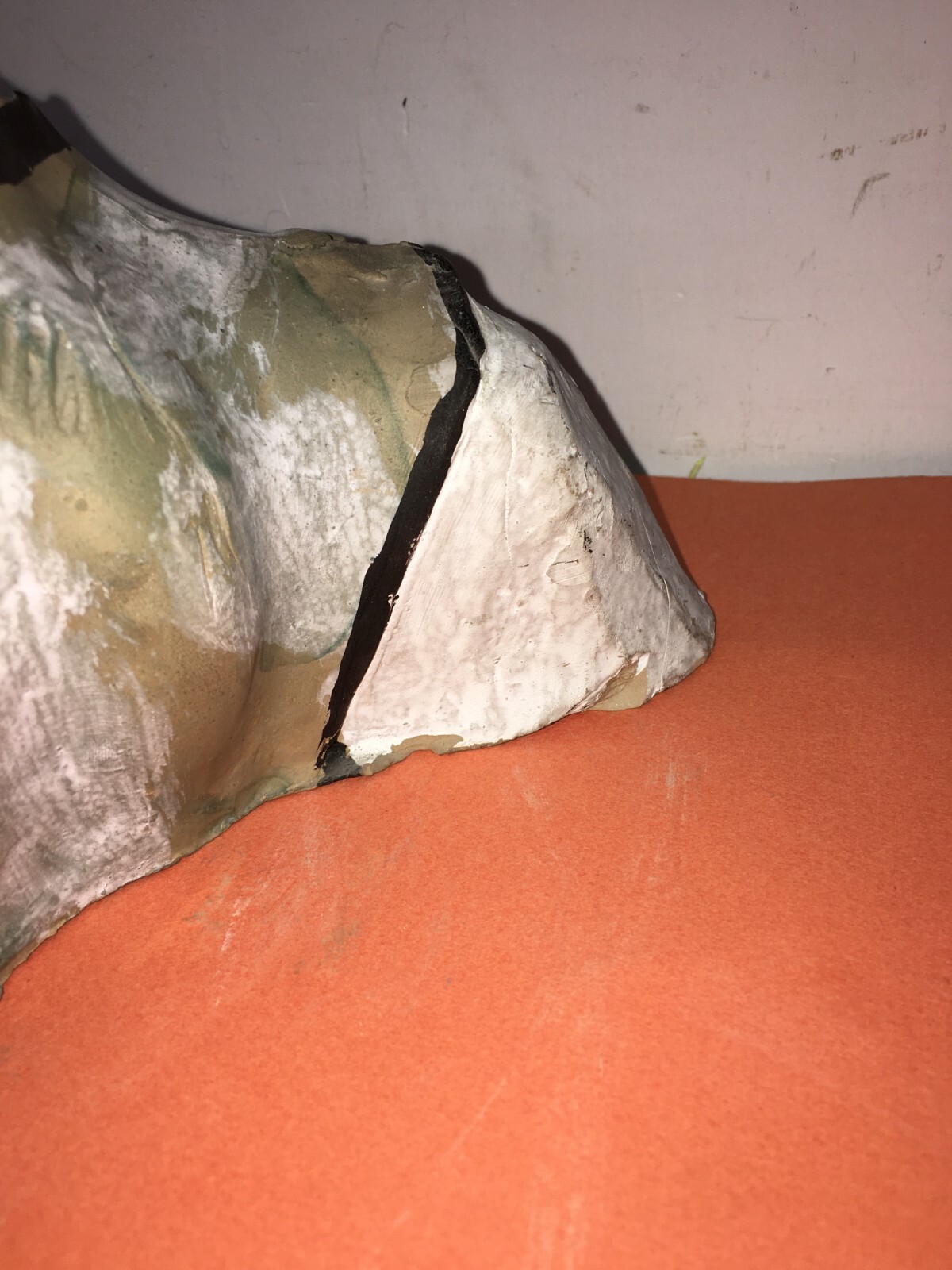 Scultura Caricaturale In Terracotta Di Figura Popolare Sarda