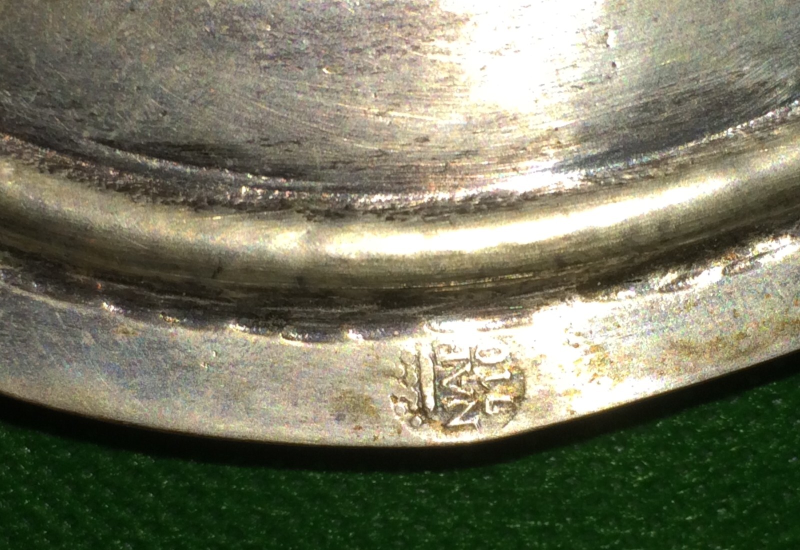 Araldica: Interessante Argenteria Di Famiglia. Decorativo Piatto Ovale Con V Coronata