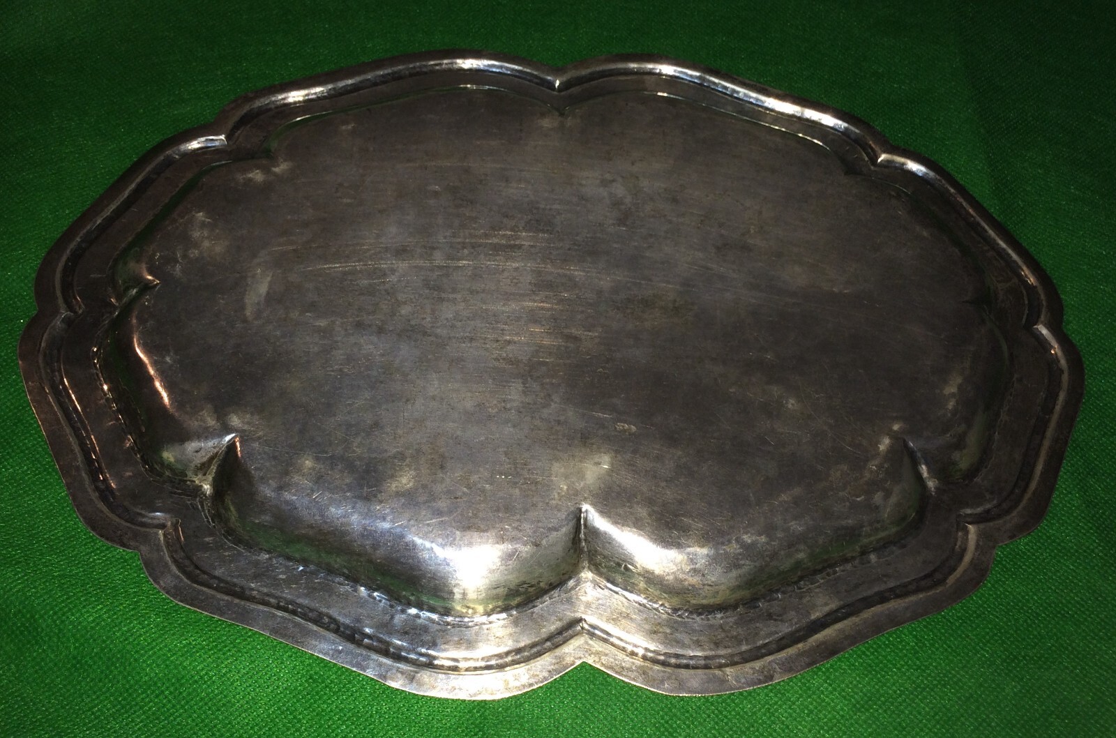 Araldica: Interessante Argenteria Di Famiglia. Decorativo Piatto Ovale Con V Coronata