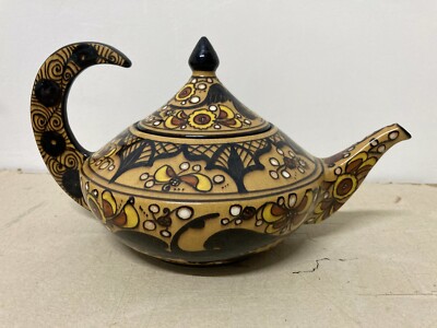 Albisola: Ceramica Artistica Con Ampio Decoro Floreale E Volatile, Novecento