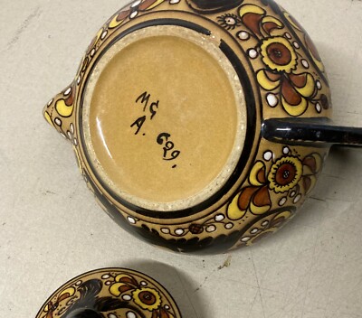 Albisola: Ceramica Artistica Con Ampio Decoro Floreale E Volatile, Novecento