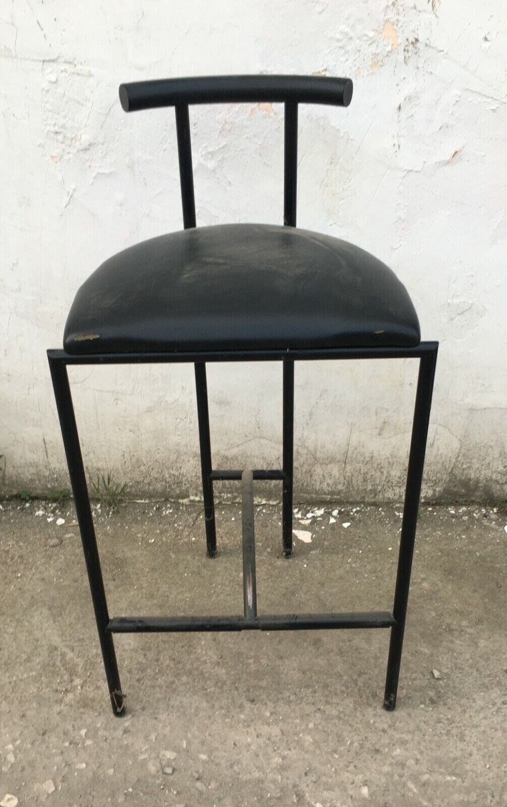 Design   Complemento d'Arredo   Designer Rodney Kinsman   Tokyo   Sedia Sgabello D'Epoca