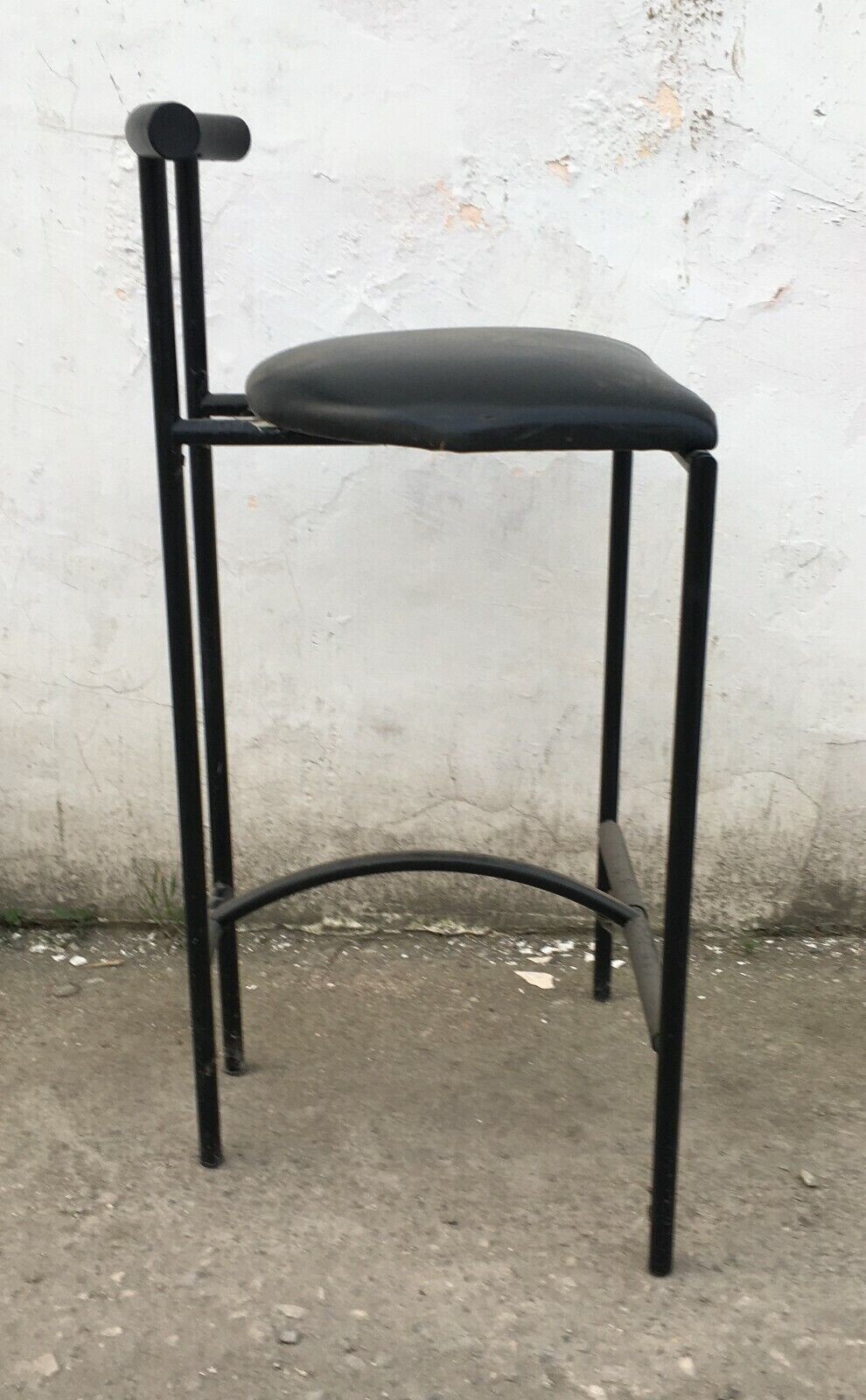 Design   Complemento d'Arredo   Designer Rodney Kinsman   Tokyo   Sedia Sgabello D'Epoca