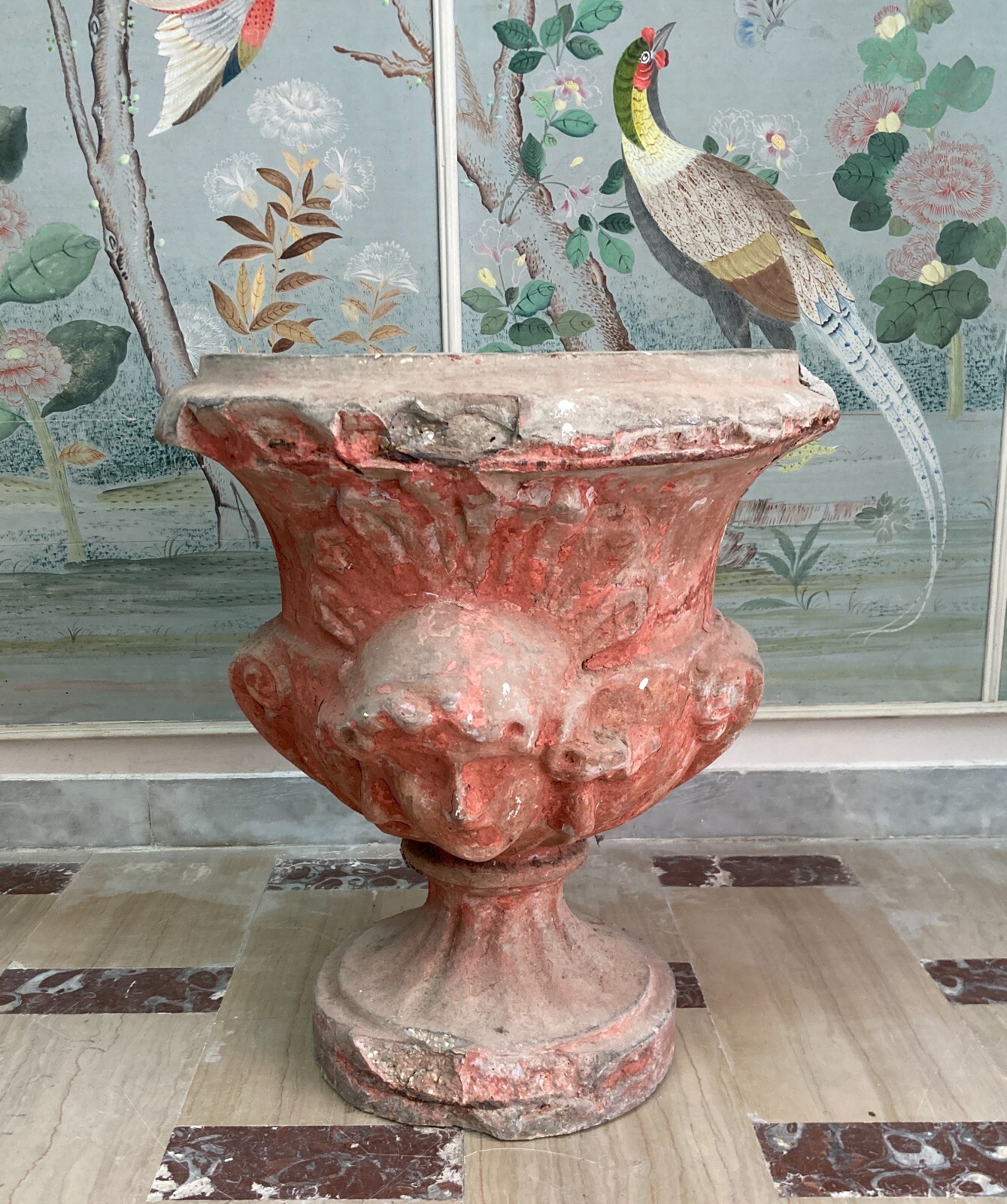 Vaso Decorativo Figurato Per Piante In Cemento, Anni '30