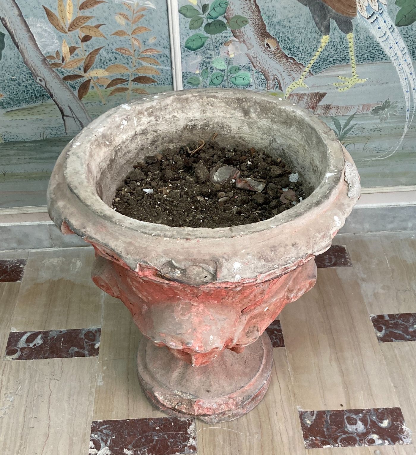 Vaso Decorativo Figurato Per Piante In Cemento, Anni '30