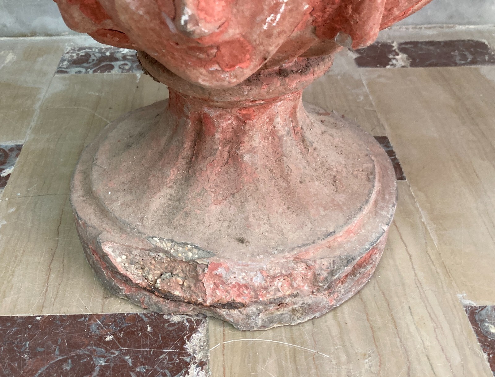 Vaso Decorativo Figurato Per Piante In Cemento, Anni '30