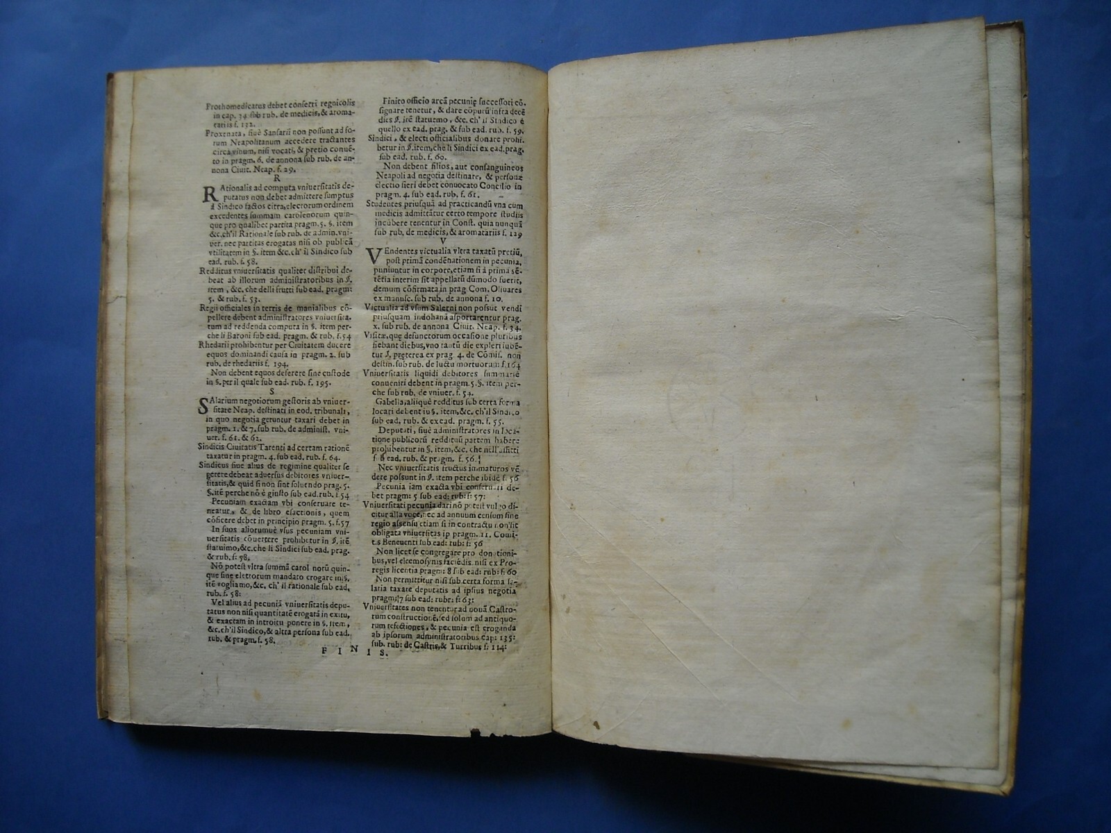 Campania, Giuridica: Prammatiche Napoletane, Tapia, Edizione 1643, Legatura In Pergamena