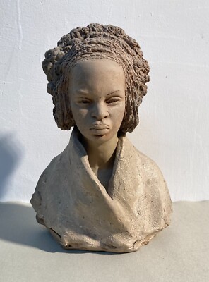 Scultura In Terracotta Di Domenico Mastroianni Raffigurante Donna Etiope