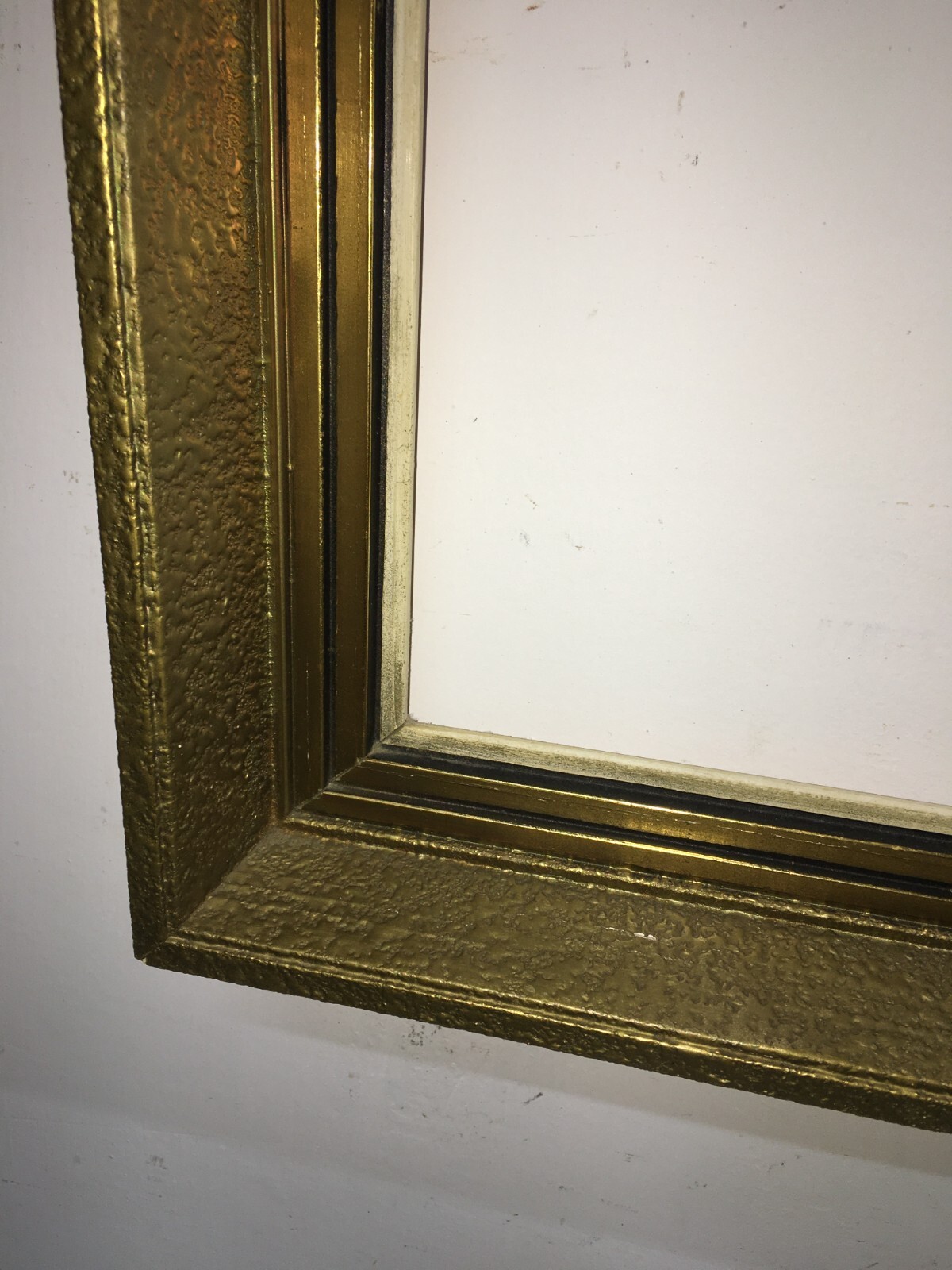 Cornice d'Epoca In Legno E Stucco Dorato   Anni '50