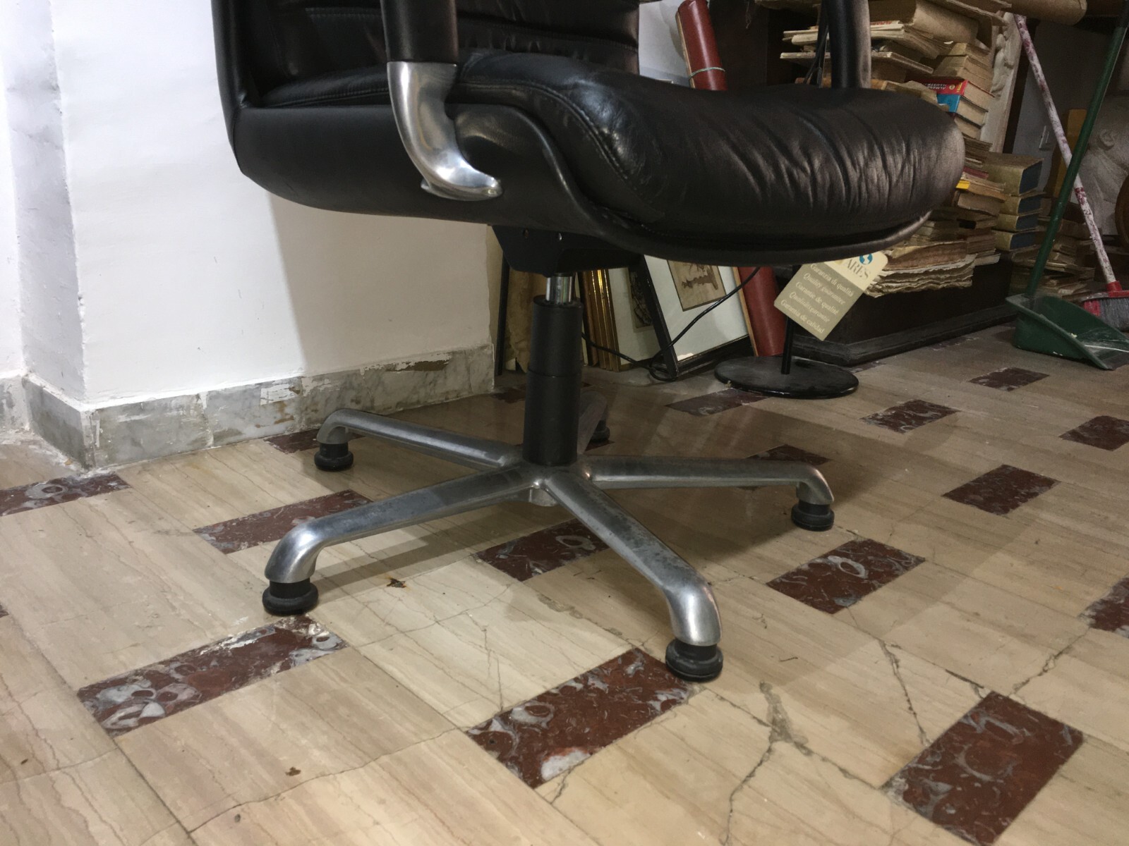 Modernariato   Design Decorativo: Poltrona Ares