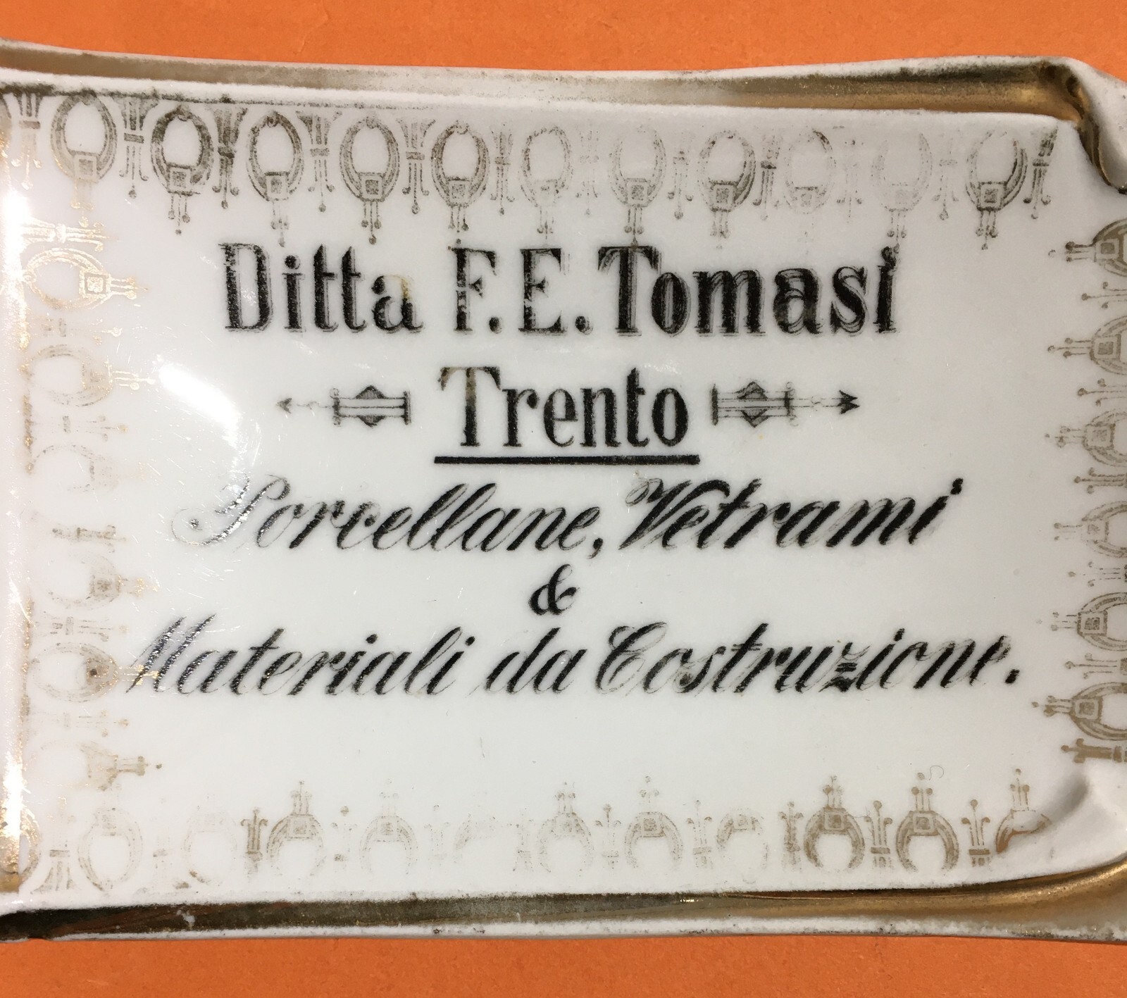 Artistica Ceramica Pubblicitaria, Trento, Ditta Tomasi, Decorativo Soprammobile