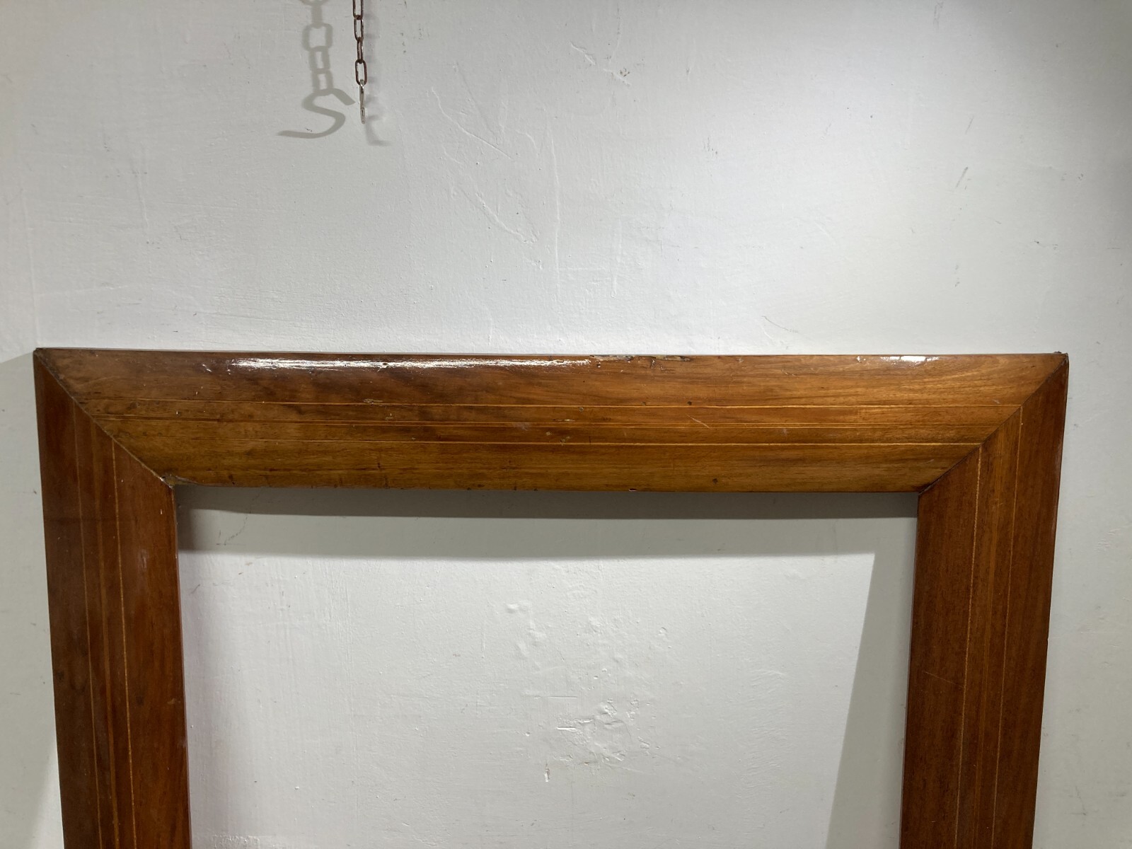 Antica Cornice In Legno Massello Con Filettatura Ad Intarsio
