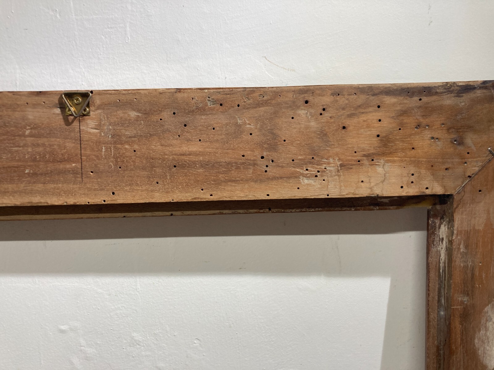 Antica Cornice In Legno Massello Con Filettatura Ad Intarsio