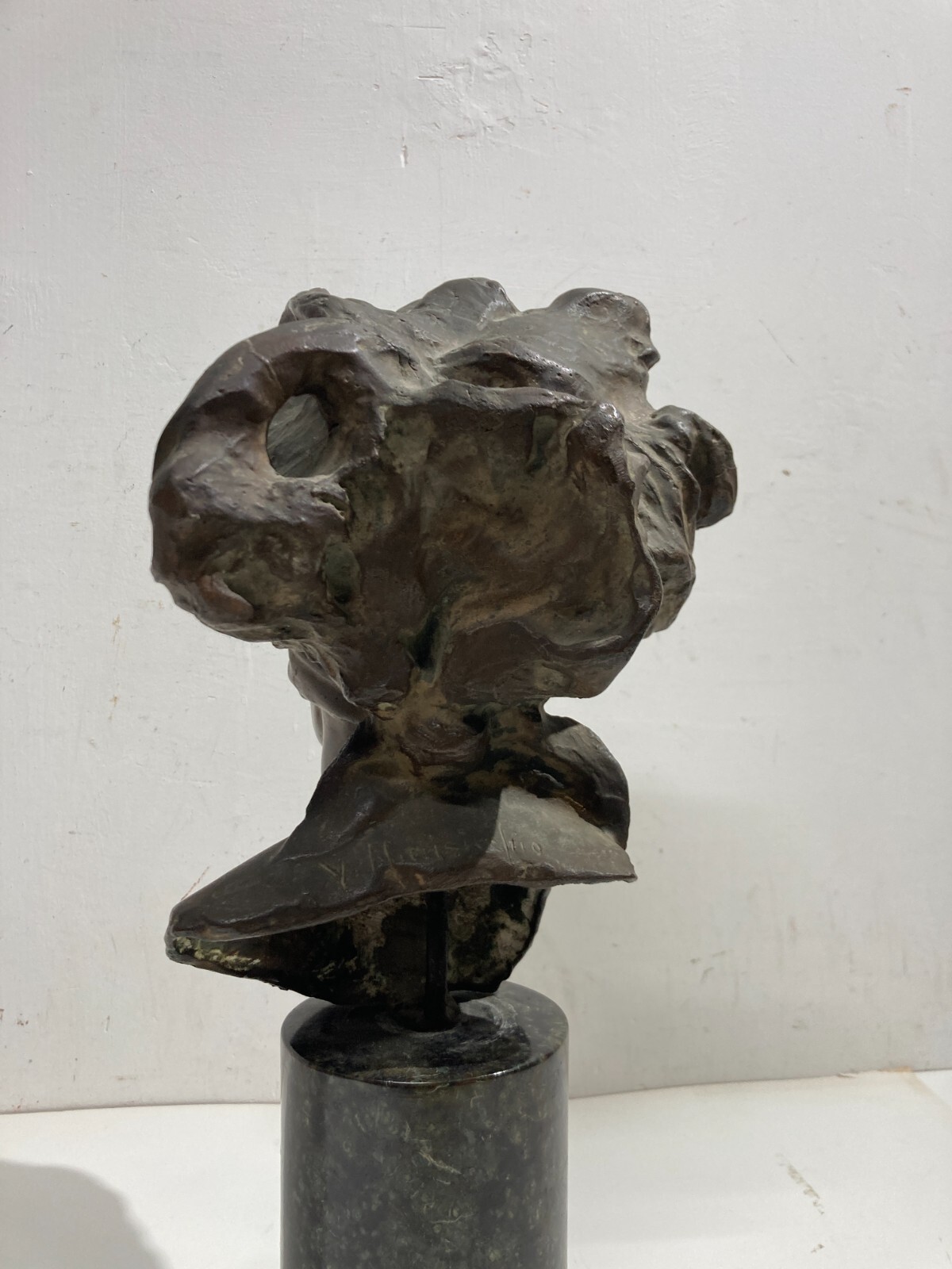 Scultura Dea Bendata, Opera Di Vincenzo Aurisicchio, Napoli